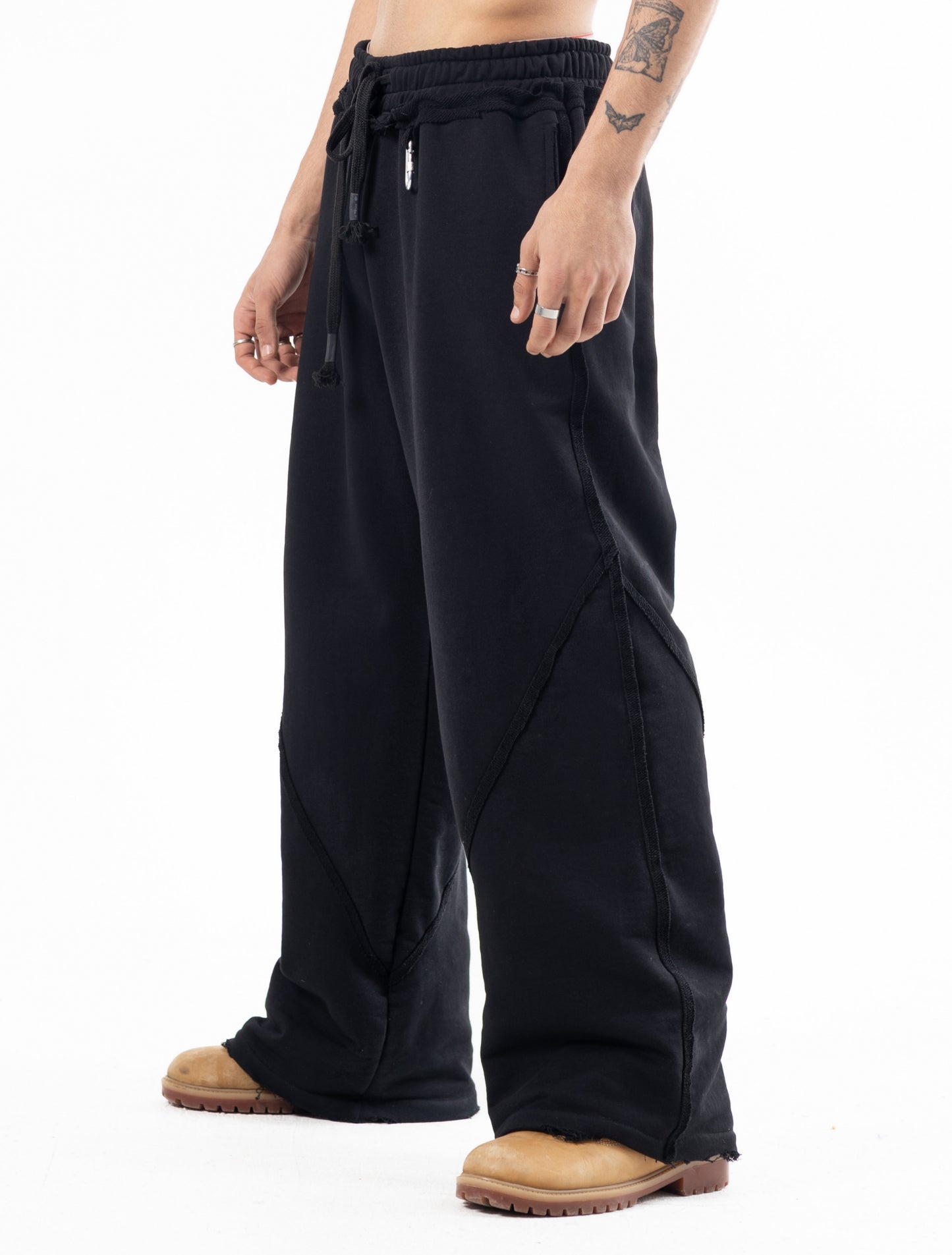 Signature Wide-Leg Pants