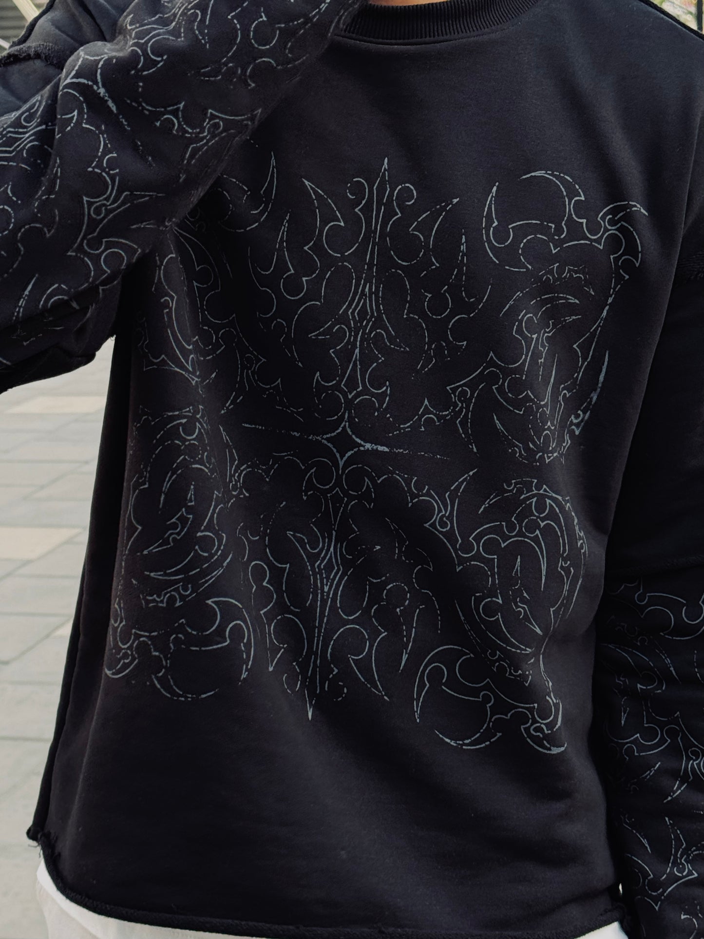 Crew Neck - Long Sleeve tee